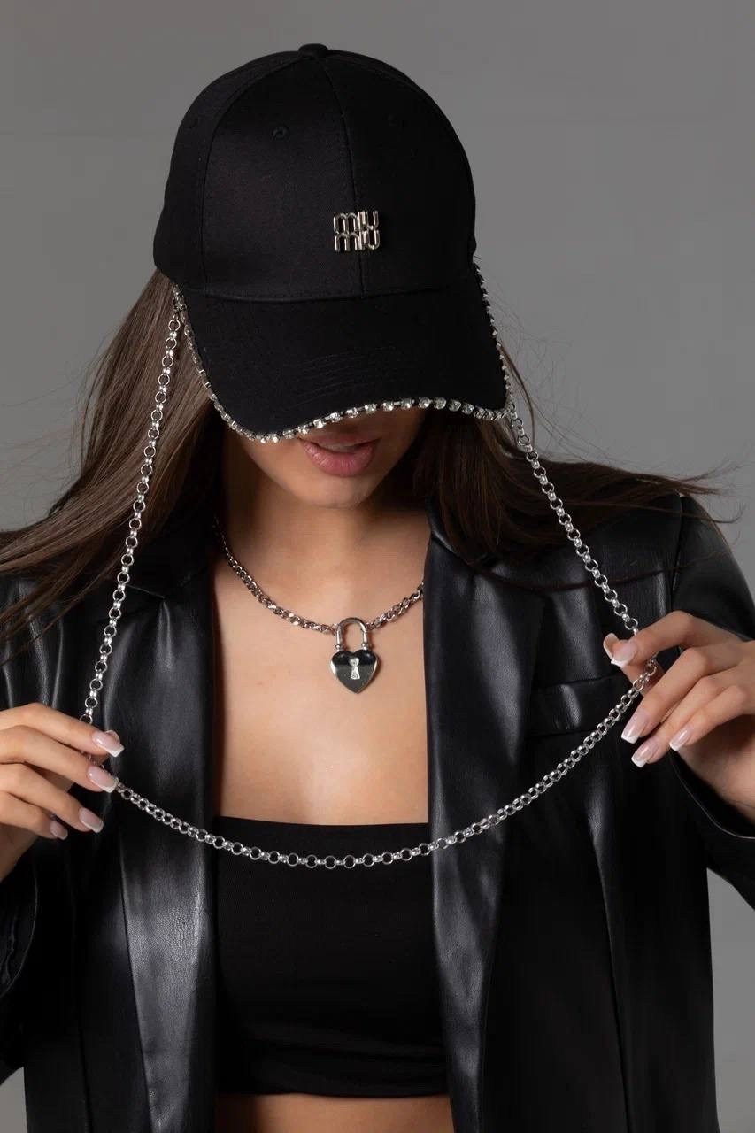 кепка женская,кепка с цепочкой женская,бейсболка с цепочкой,бейсболка для женщин,бейсболки женские