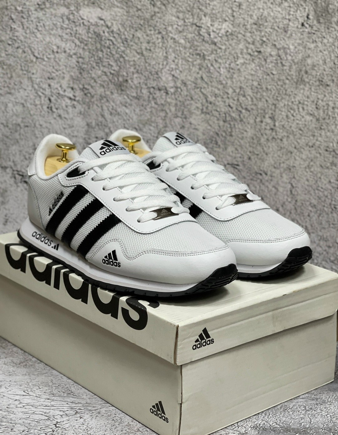 адидас кроссовки cl-assics,кроссовки adidas,кроссовки мужские adidas,кроссовки,кроссовки адидас