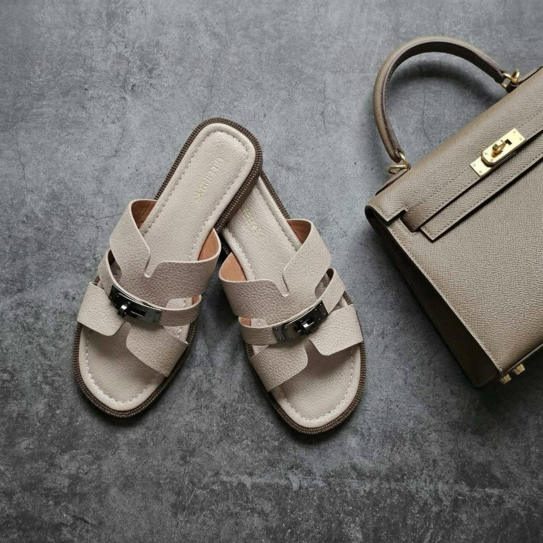 обувь,шлепанцы женские,шлепки диор женские,шлепанцы модные,шлепки эрмес