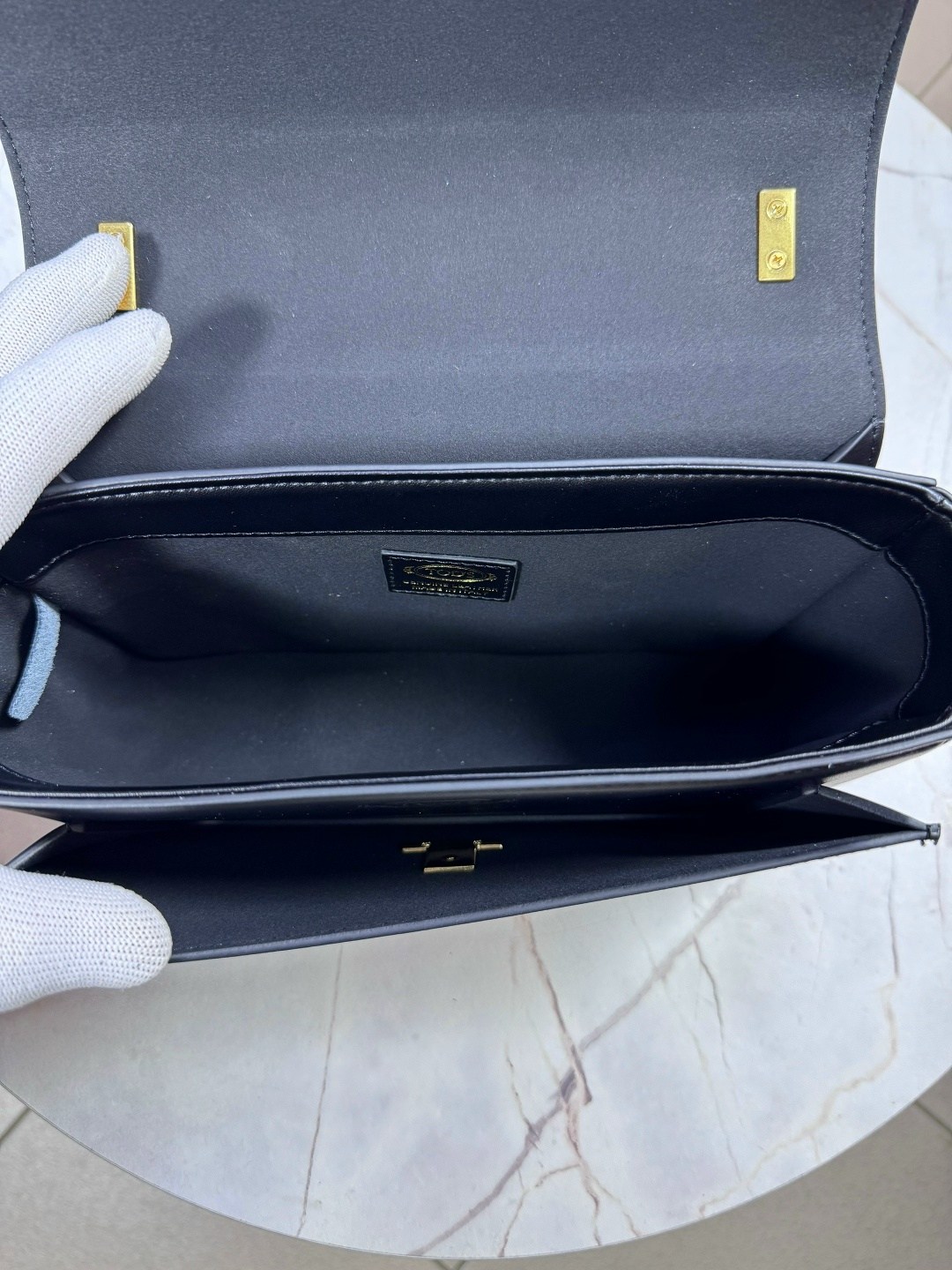 сумка,tod’s сумка багет на плечо,сумка на плечо,сумки модные,сумки женская