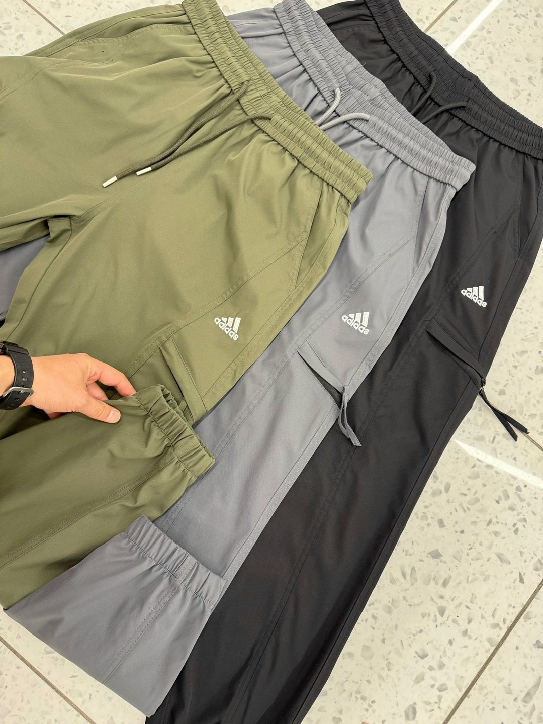 мужские спортивные штаны adidas,спортивные штаны adidas,спортивные брюки adidas,штаны адидас,мужские спортивные брюки adidas