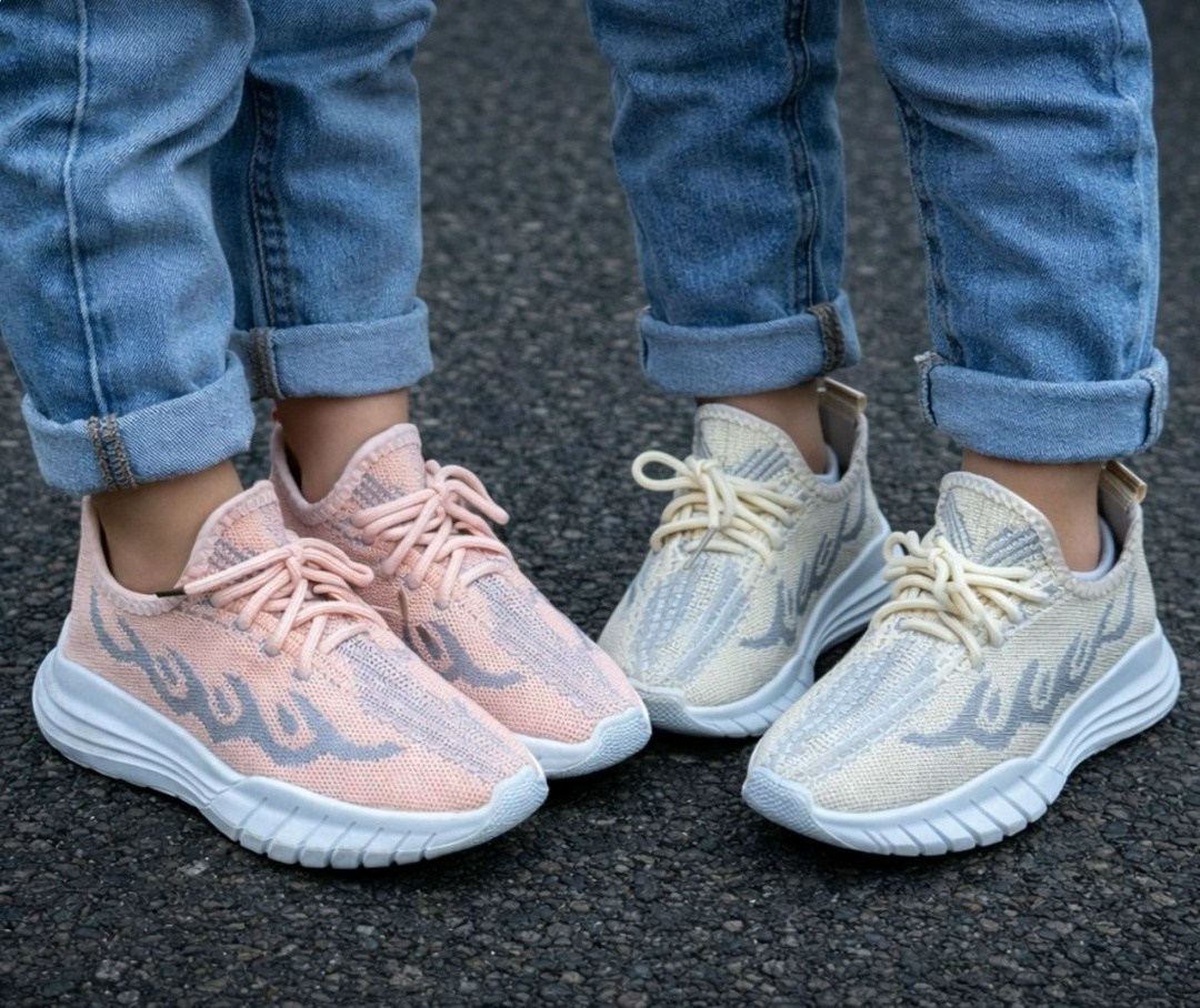 женские кроссовки,кроссовки,adidas yeezy boost 350 розовые,модные кроссовки,женские текстильные кроссовки