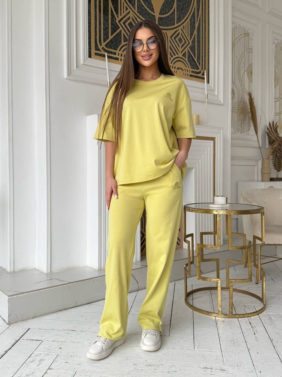 костюм женский,костюм трикотажный,голубой костюм,стильные костюмы,летние костюмы