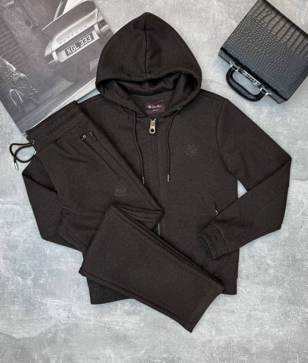 спортивный костюм brunello cucinelli,мужские спортивные костюмы,спортивные костюм,спортивный костюм stefano ricci,спорт костюм