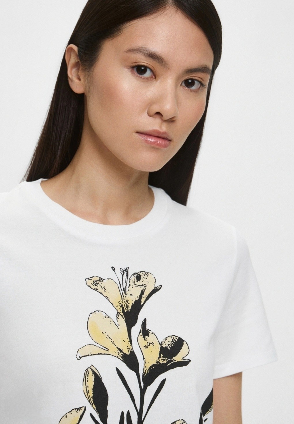 футболки женская,футболки для женщин,футболка,белая женская футболка,одежда футболка