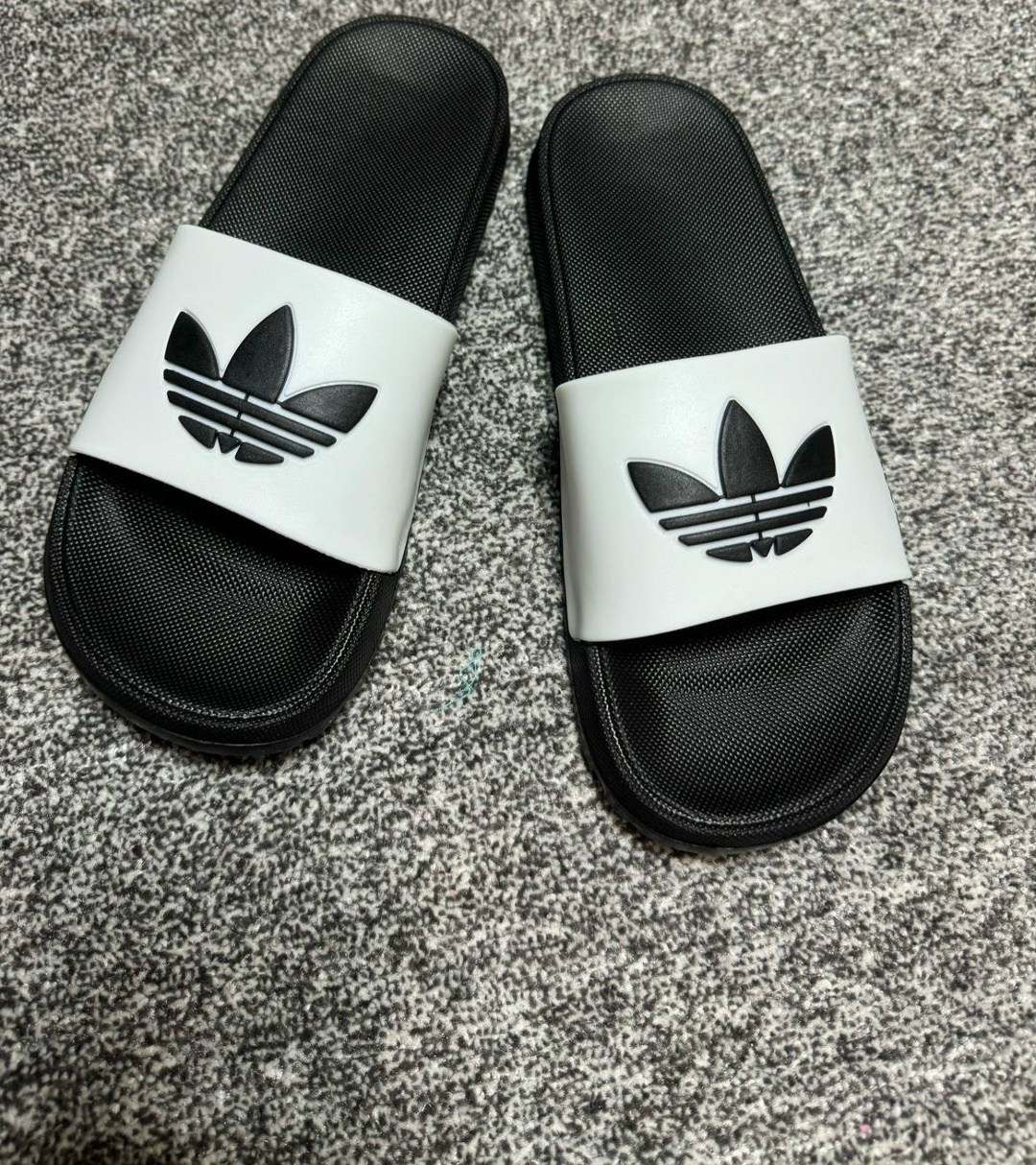 шлепанцы adidas,летние тапочки адидас,сланцы adidas,шлепанцы адидас,тапки адидас