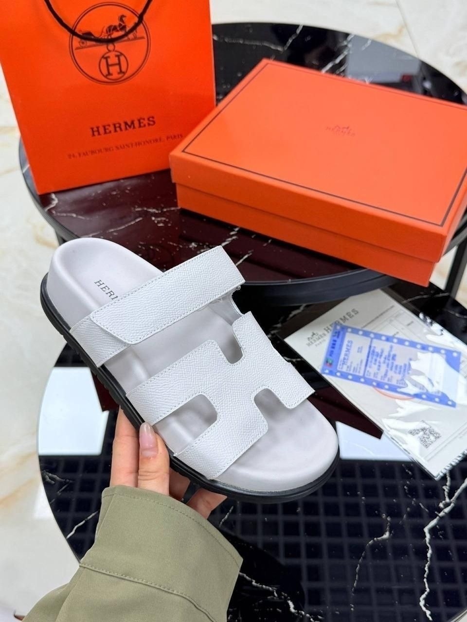 шлепанцы hermes,шлепки hermes женские,сандалии hermes,шлепки hermes,тапочки hermes
