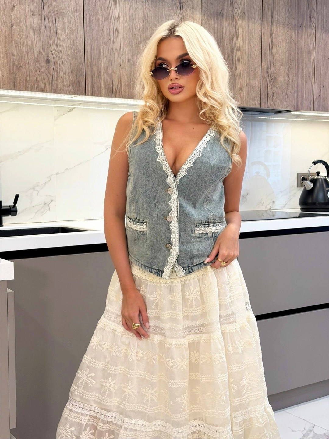 элегантные костюмы,юбка замшевая мини,модные наряды,