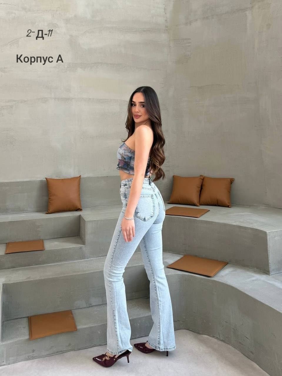 джинсы клеш женские,женские джинсы,джинсы,голубые джинсы клеш,голубые джинсы