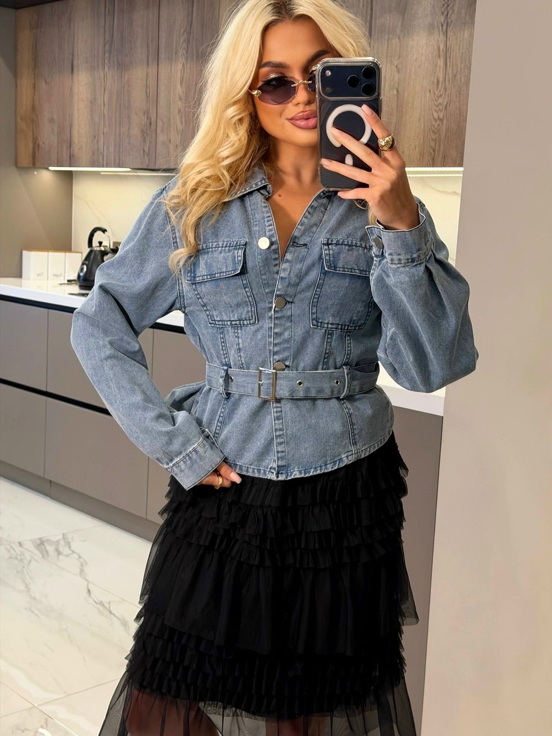 джинсовая куртка,женская джинсовая куртка,куртка джинсовка,легкая джинсовая куртка женская,куртка джинсовая джинсовка