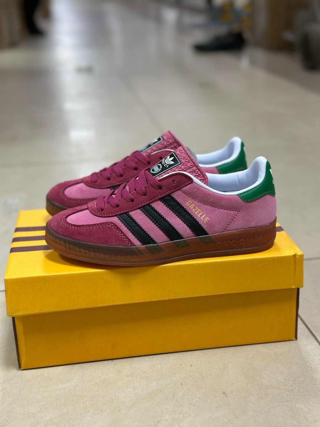 ,кроссовки adidas,женские кроссовки adidas gazelle,кроссовки адидас,кроссовки adida gazelle