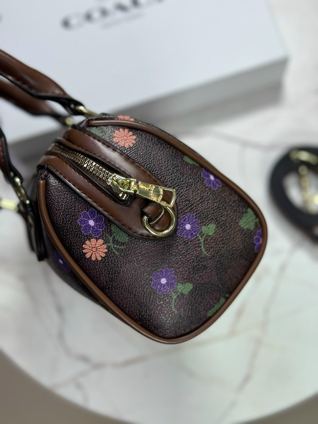 женская сумка coach,сумка coach,модная сумка,женская сумка в стиле coach,сумка