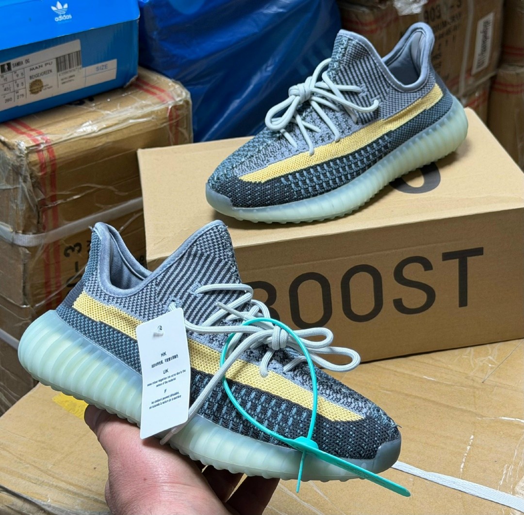 adidas yeezy boost 350 v2 hyperspace,adidas yeezy 350,adidas yeezy boost 350 v 2,adidas yeezy boost 350,yeezy boost 350 v 2