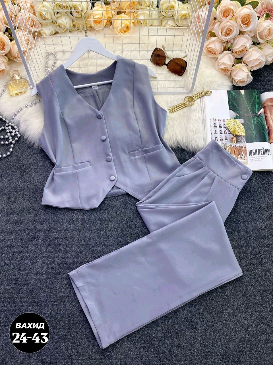 брючный костюм элегантный,костюм с жилетом,брючные костюмы женские,женский офисный костюм из жилета и брюк,женские костюмы