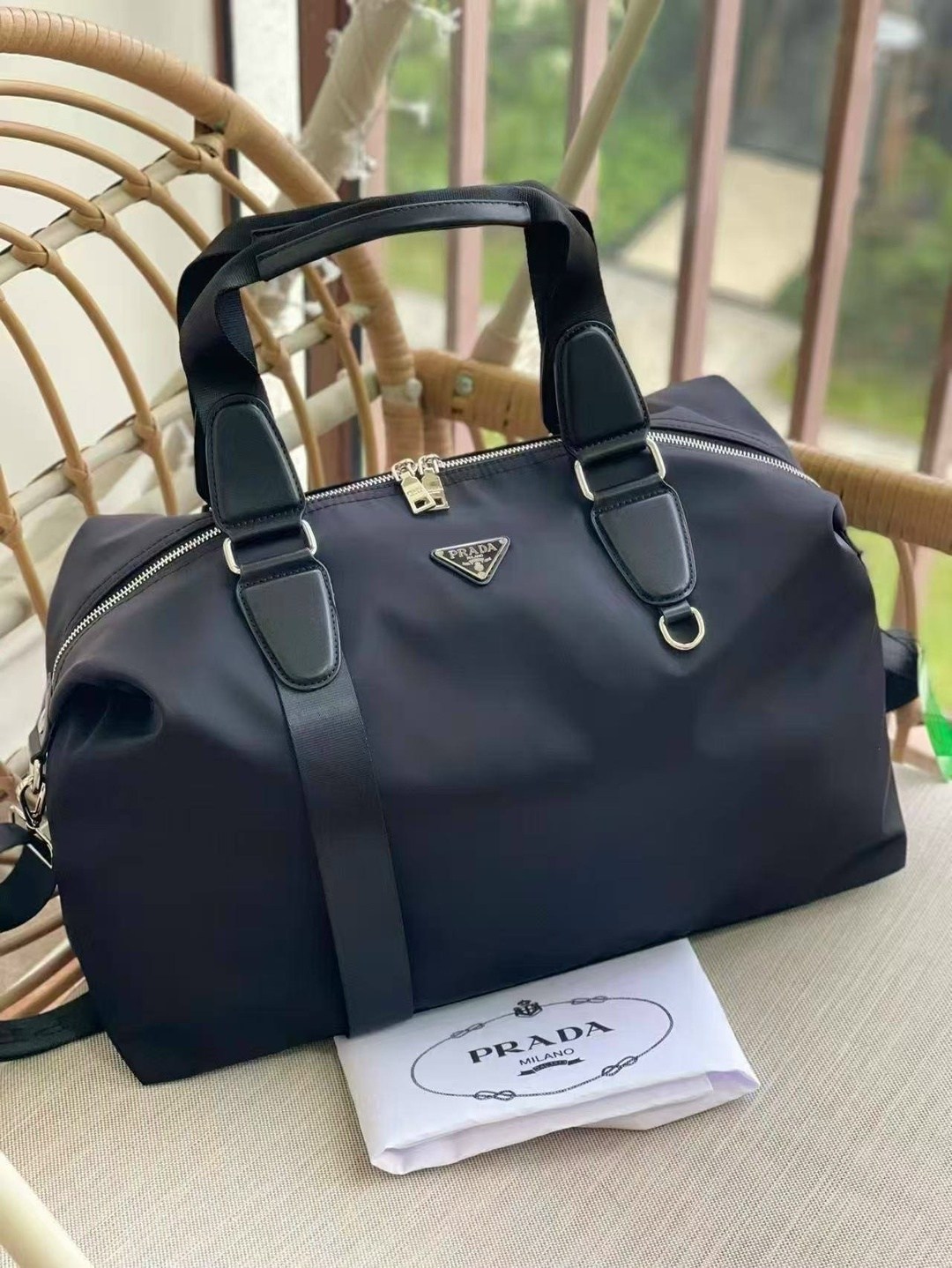 дорожная сумка,сумка,сумка дорожная prada,женская сумка,прада сумка