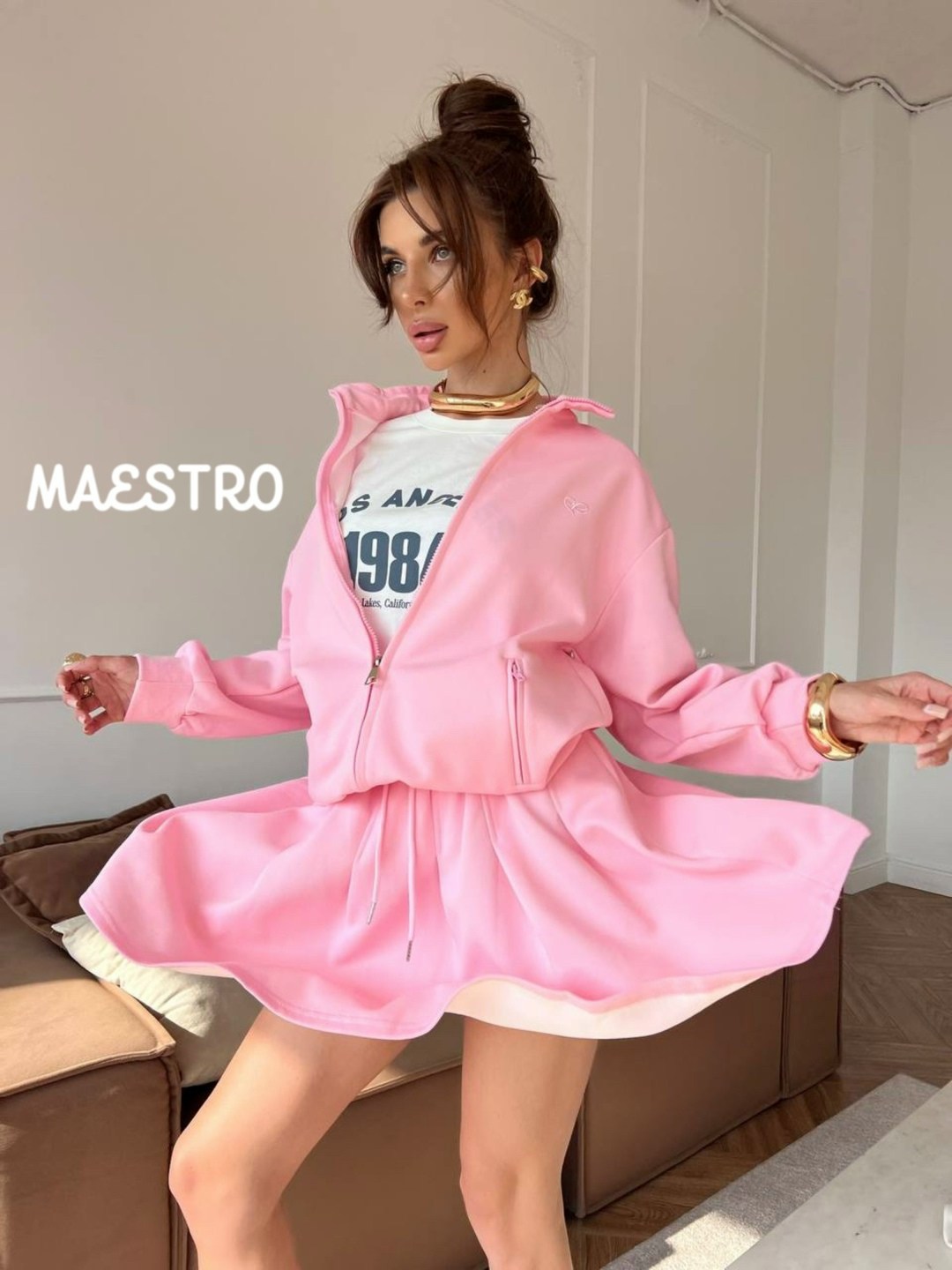 стильные костюмы,летний костюм яркий,костюм свитшот,летние костюмы,женские костюмы