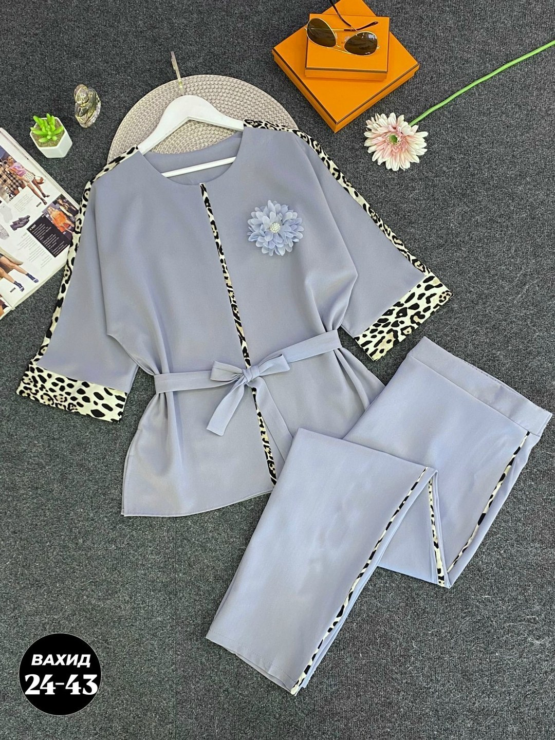 нарядный брючный костюм женский,костюм брючный,женские костюмы брючные,костюм женский,костюм брючный серый