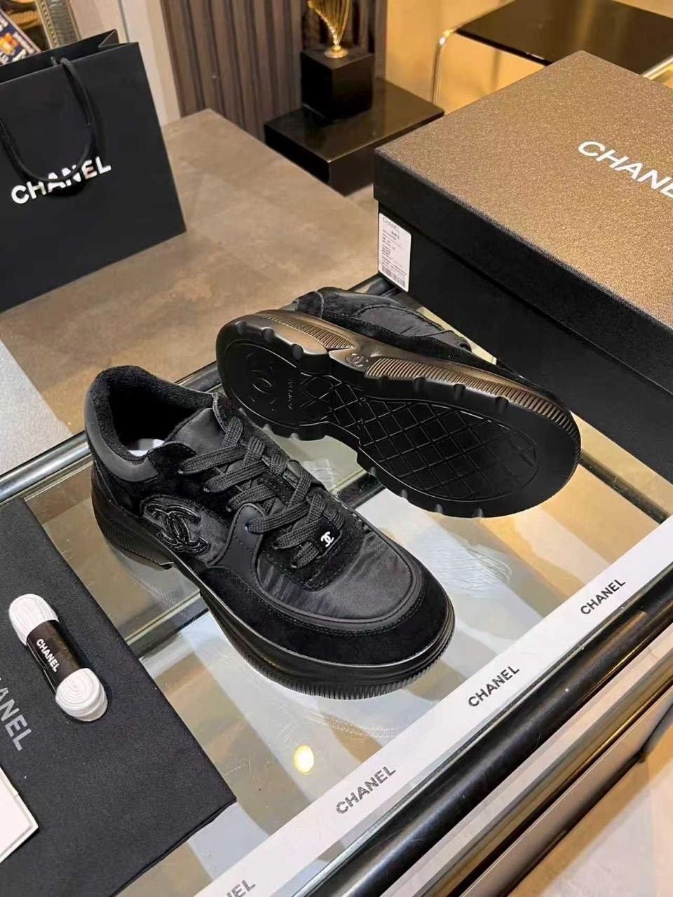 кроссовки женские,белые кроссовки,белые женские кроссовки,кроссовки,кроссовки женские chanel