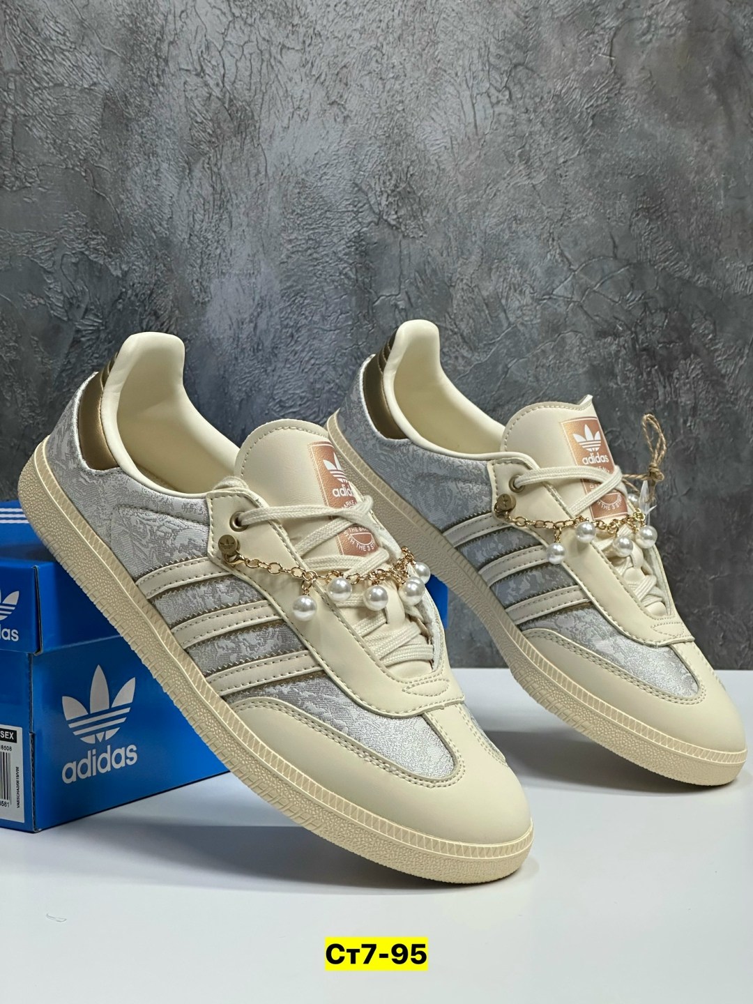 ,кроссовки adidas,кроссовки женские adidas,кеды adidas originals samba og,кроссовки мужские adidas gazelle