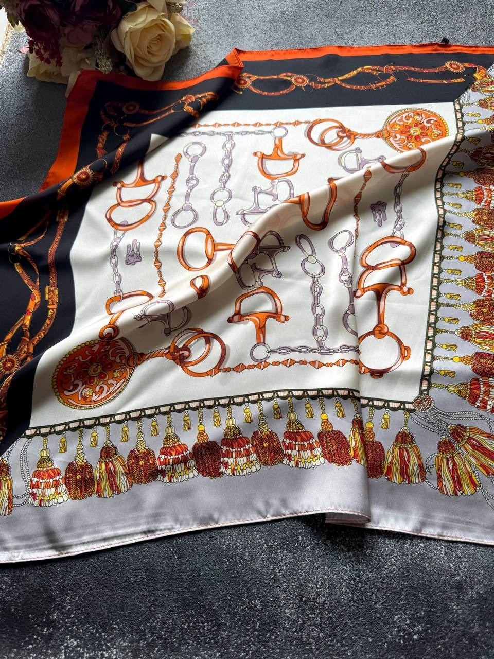 шелковый платок,шелковый шарф,женский шелковый шарф,брендовый платок,шелковый платок женский