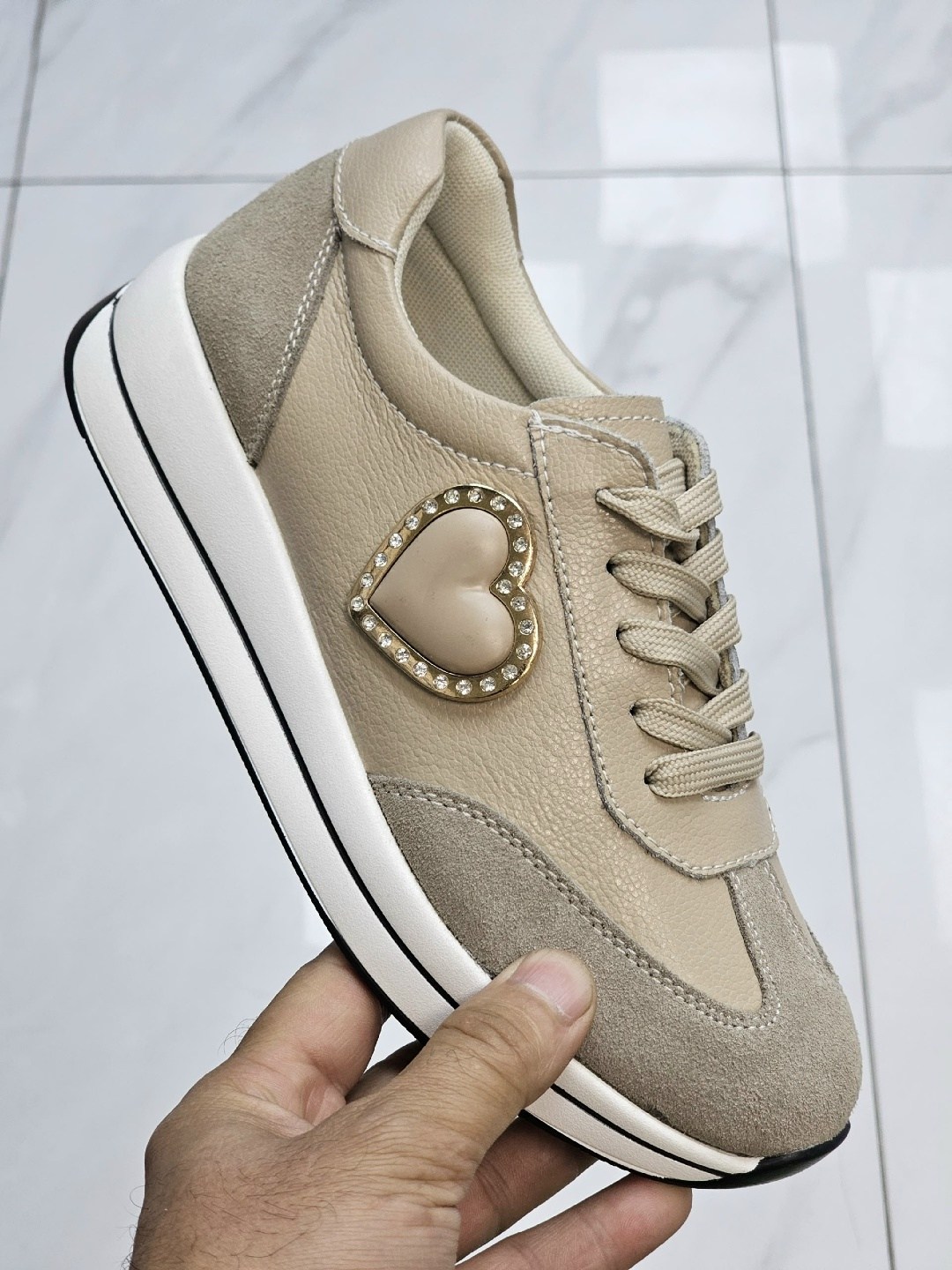 ,кроссовки gucci,женские кроссовки,кроссовки гуччи серых,кеды гуччи серые