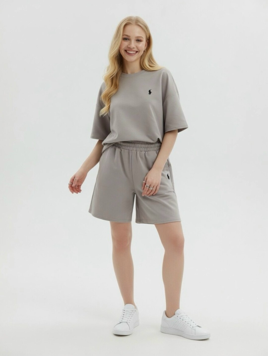 костюм женский белый,белые шорты,трикотажные шорты,шорты женские,укороченная футболка