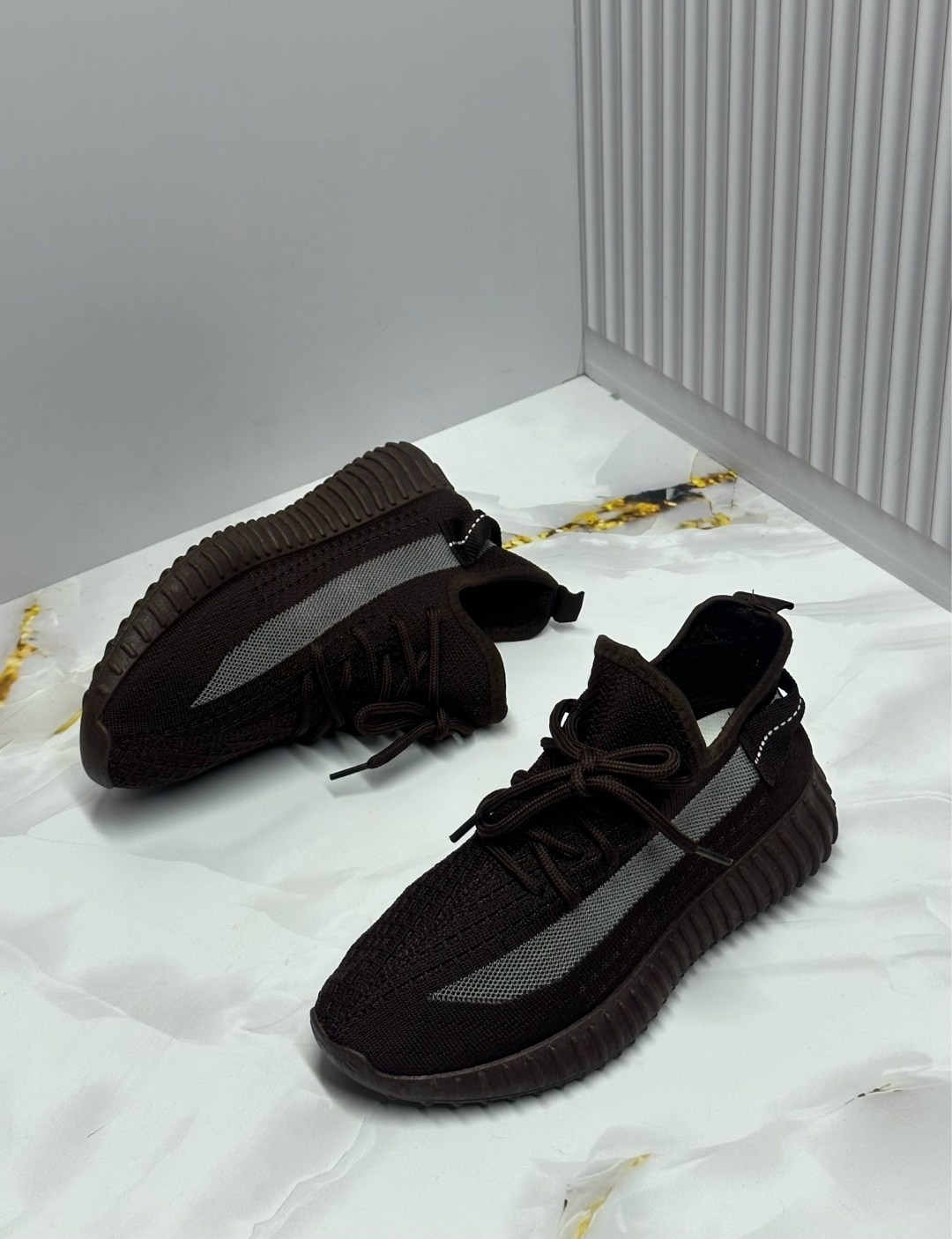 ,кроссовки adidas yeezy boost 350,кроссовки adidas yeezy boost,adidas yeezy boost 350 v 2,модные кроссовки изи