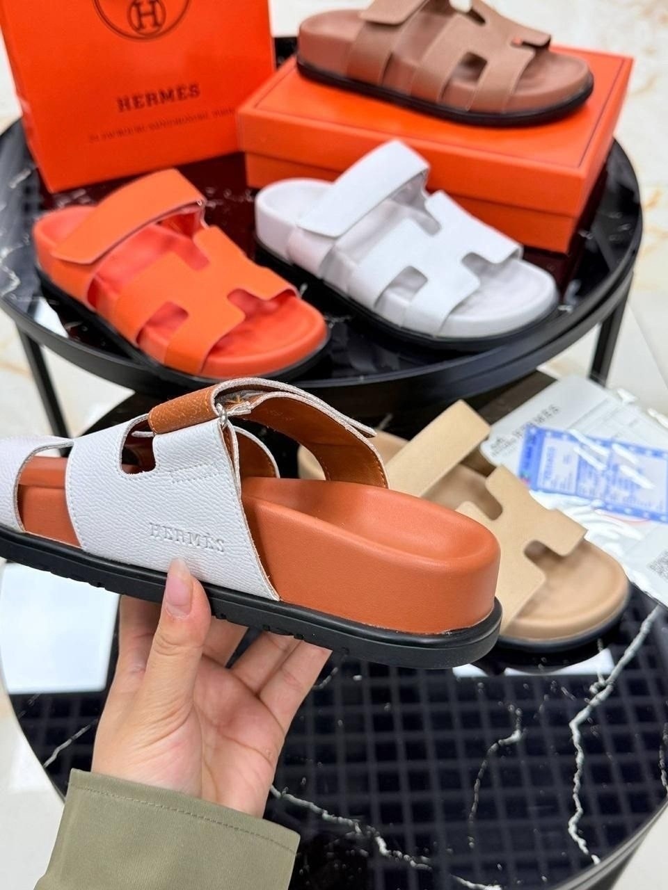 шлепанцы hermes,шлепки hermes женские,сандалии hermes,шлепки hermes,тапочки hermes