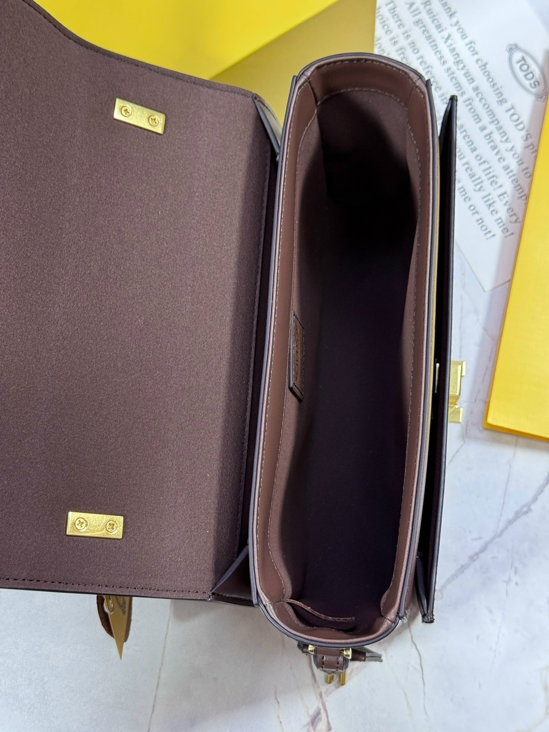 сумка,сумка женская,сумка женская брендовая,tod’s сумка багет на плечо,сумка fendi