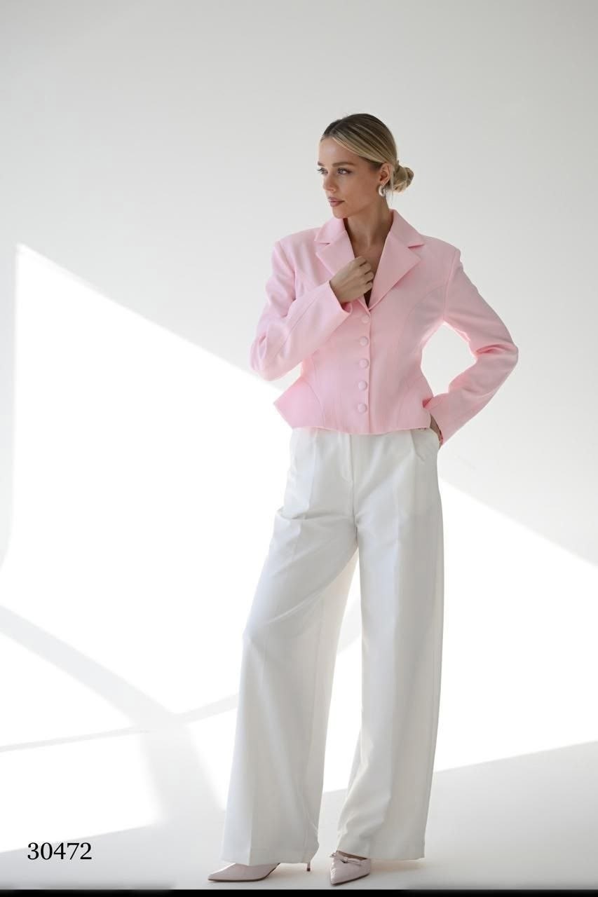 жакет,жакет с баской,красный жакет,пиджак александр маккуин,женские жакеты