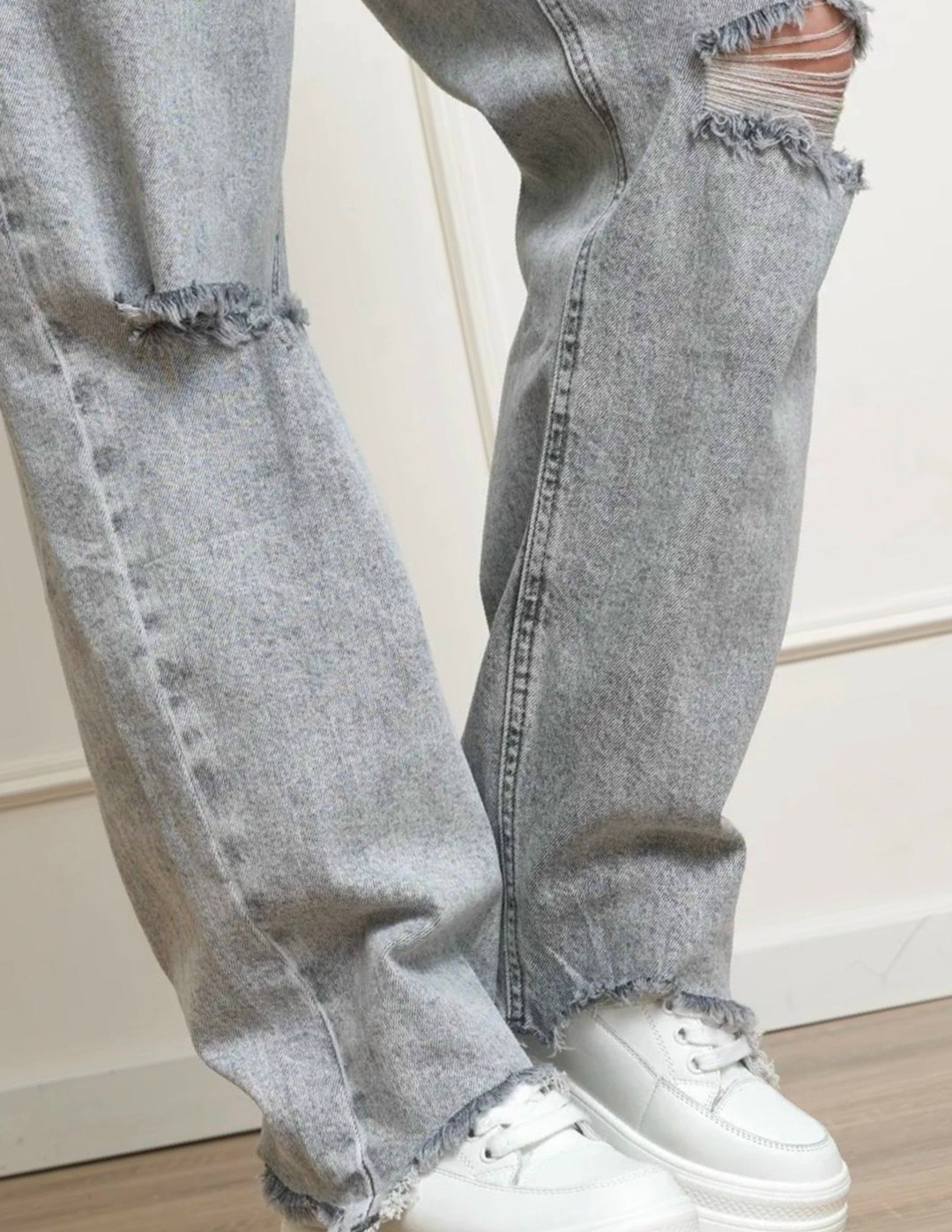 джинсы широкие рваные,серые широкие джинсы,серые джинсы,джинсы женские,джинсы оверсайз