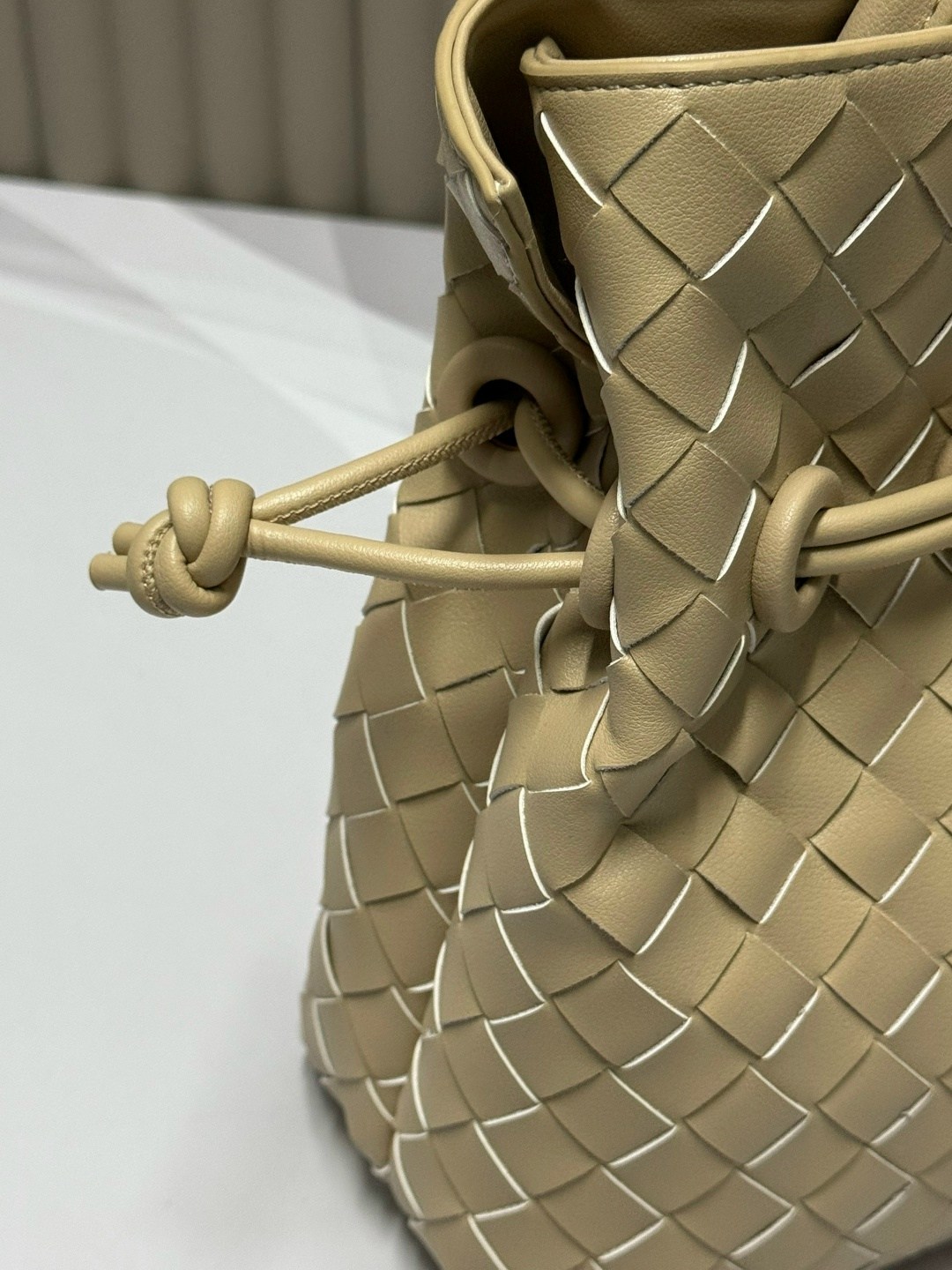 bottega veneta сумка,bottega veneta сумки женские,плетеная сумка,модная сумка,сумка