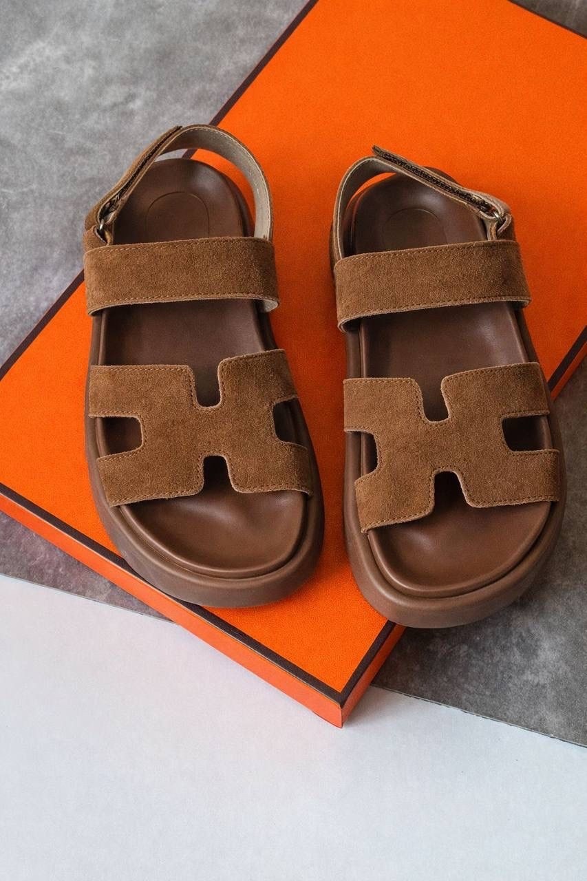 шлепанцы hermes,шлепки hermes,сандалии hermes,шлепанцы hermes chypre,сандали hermes