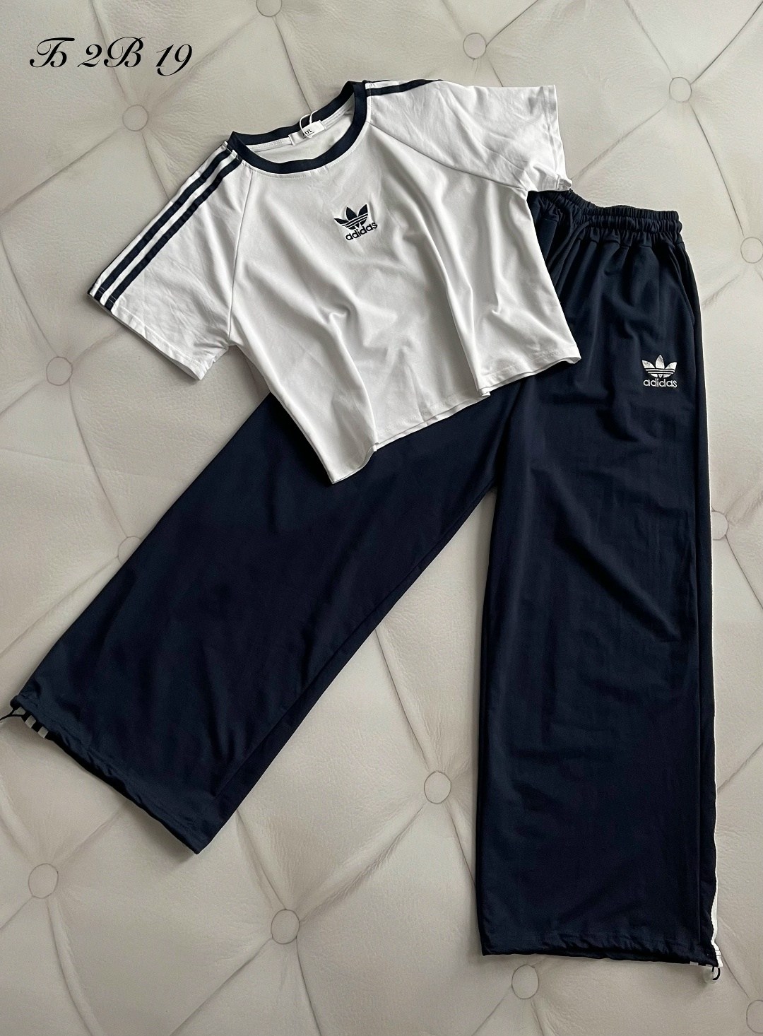 костюм спортивный женский,костюм спортивные женские костюмы,костюм женский,спортивный костюм,костюм женский адидас