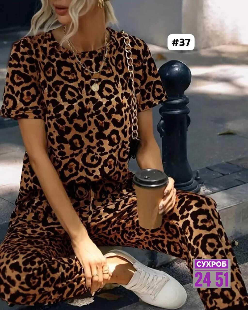 леопардовый костюм женский,летний брючный леопардовый костюм,леопардовые костюмы,модный женский костюм большого размера с леопардовым принтом,костюм 3 ка в ярком леопардовом принте