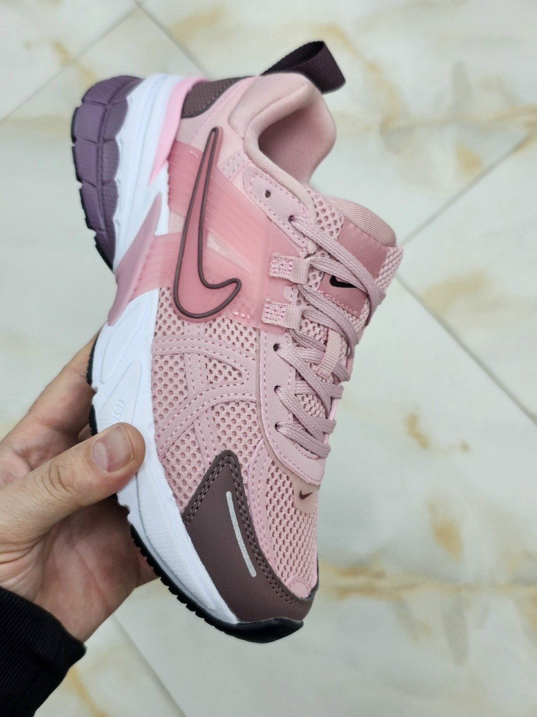 кроссовки для женщин nike initiator pink,кроссовки nike женские,кроссовки беговые женские,кроссовки nike,кроссовки nike v 2 k run
