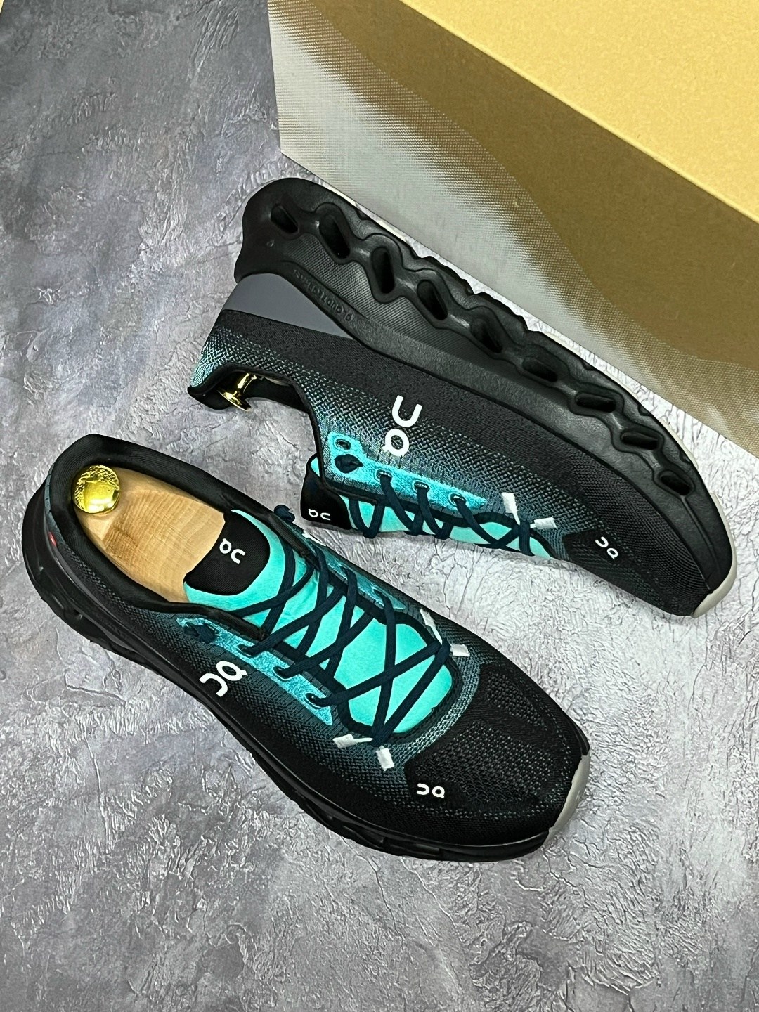 кроссовки, для бега,мужской кроссовки,кроссовки on cloudsurfer,беговые кроссовки