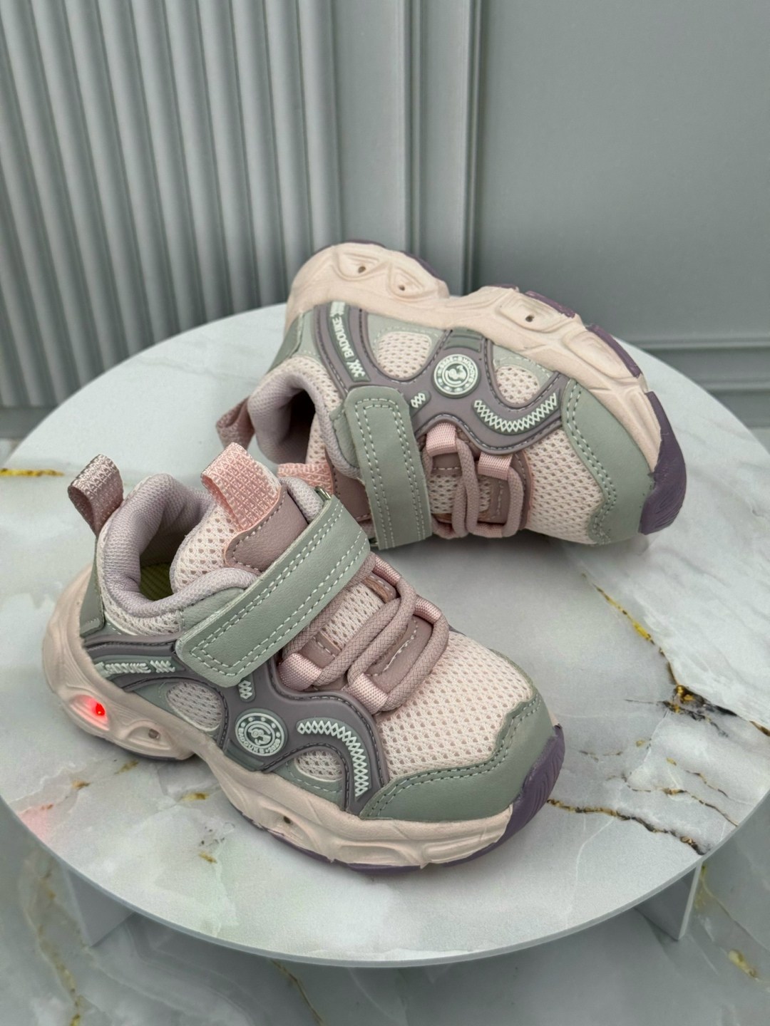 кроссовки детские,кроссовка детская,кроссовки на малыша,кроссовки для девочек,кроссовки мальчику