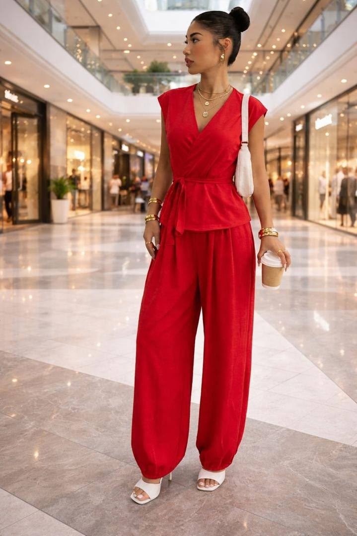 летний брючный костюм,голубой брючный костюм,брючный костюм женский летний,брючный летний комбинезон,голубой брючный костюм женский