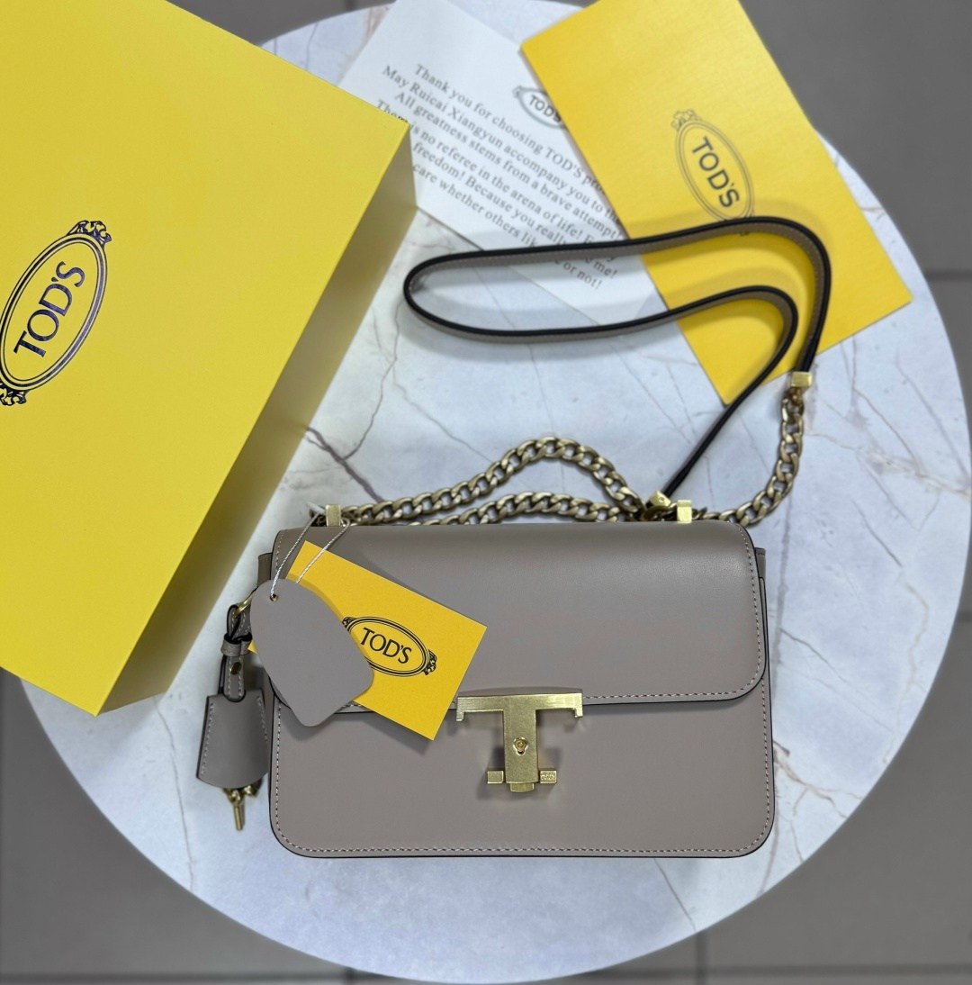 сумка,сумка женская,сумка женская брендовая,tod’s сумка багет на плечо,сумка fendi