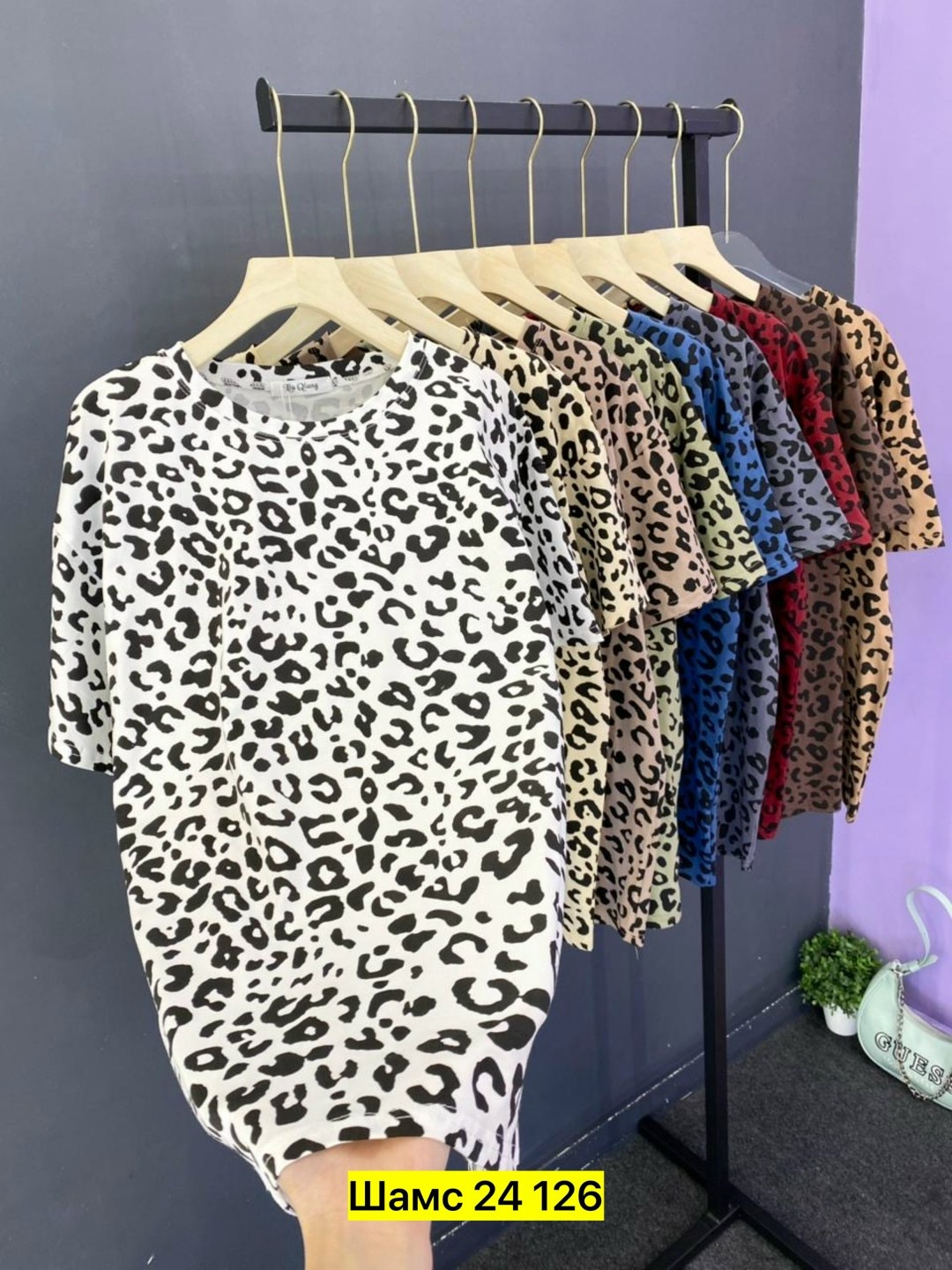 футболки женская,женские футболки с принтом,женская кофта,женской одежды,леопардовая футболка