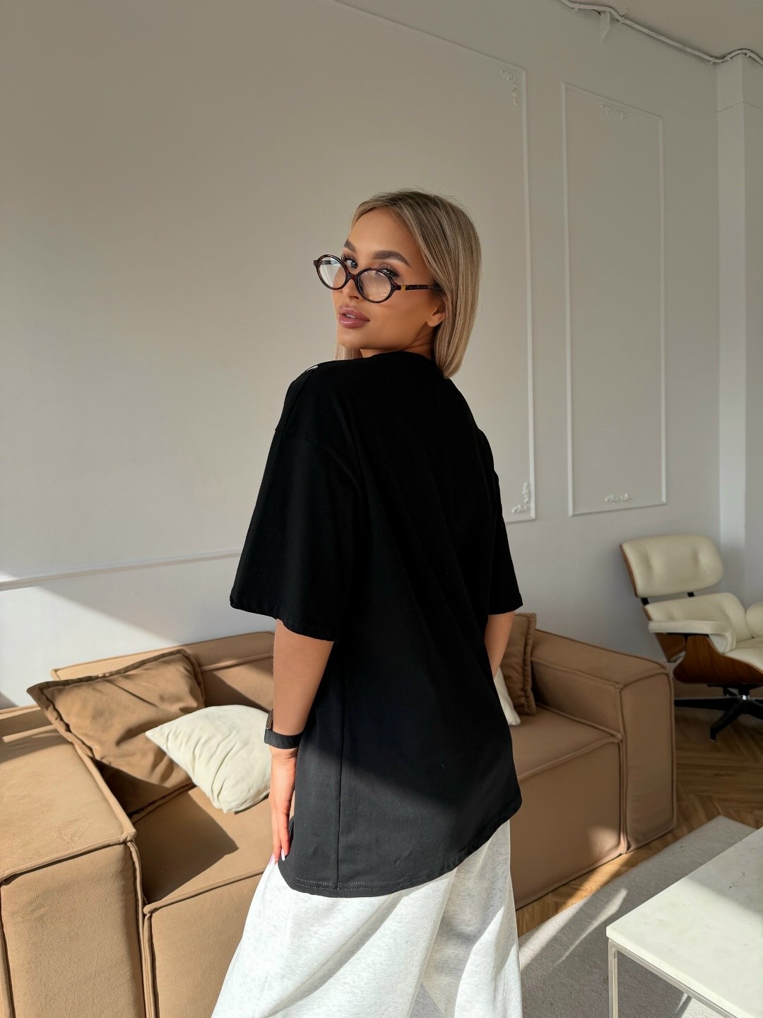 оверсайз женская футболка,футболки женская,футболки оверсайз,футболки оверсайз с принтами,оверсайз футболка черная