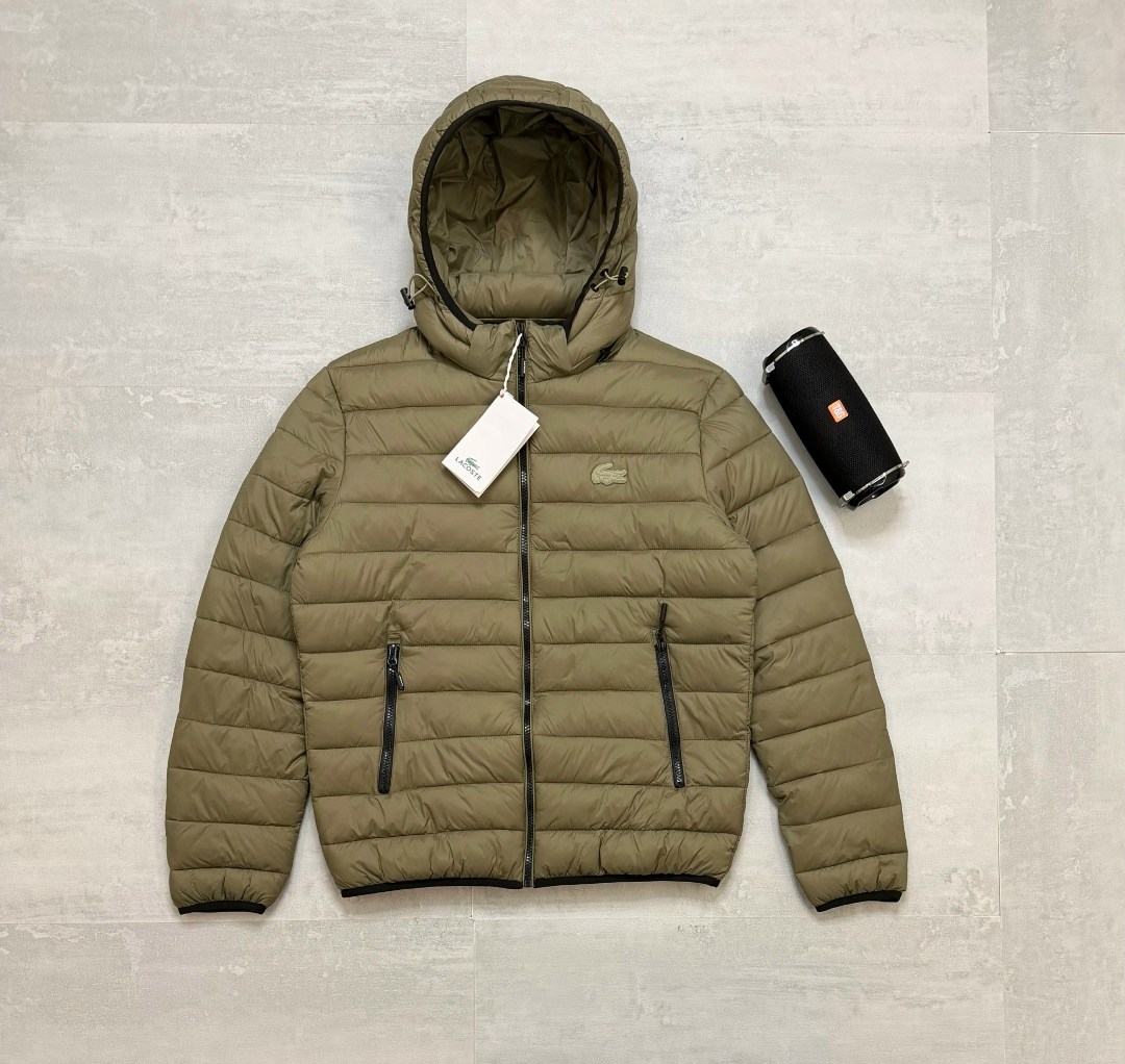 куртка lacoste,зеленая мужская осенняя куртка lacoste,куртка лакост мужская,куртка лакомт демисезон мужская зелена,зимняя куртка lacoste