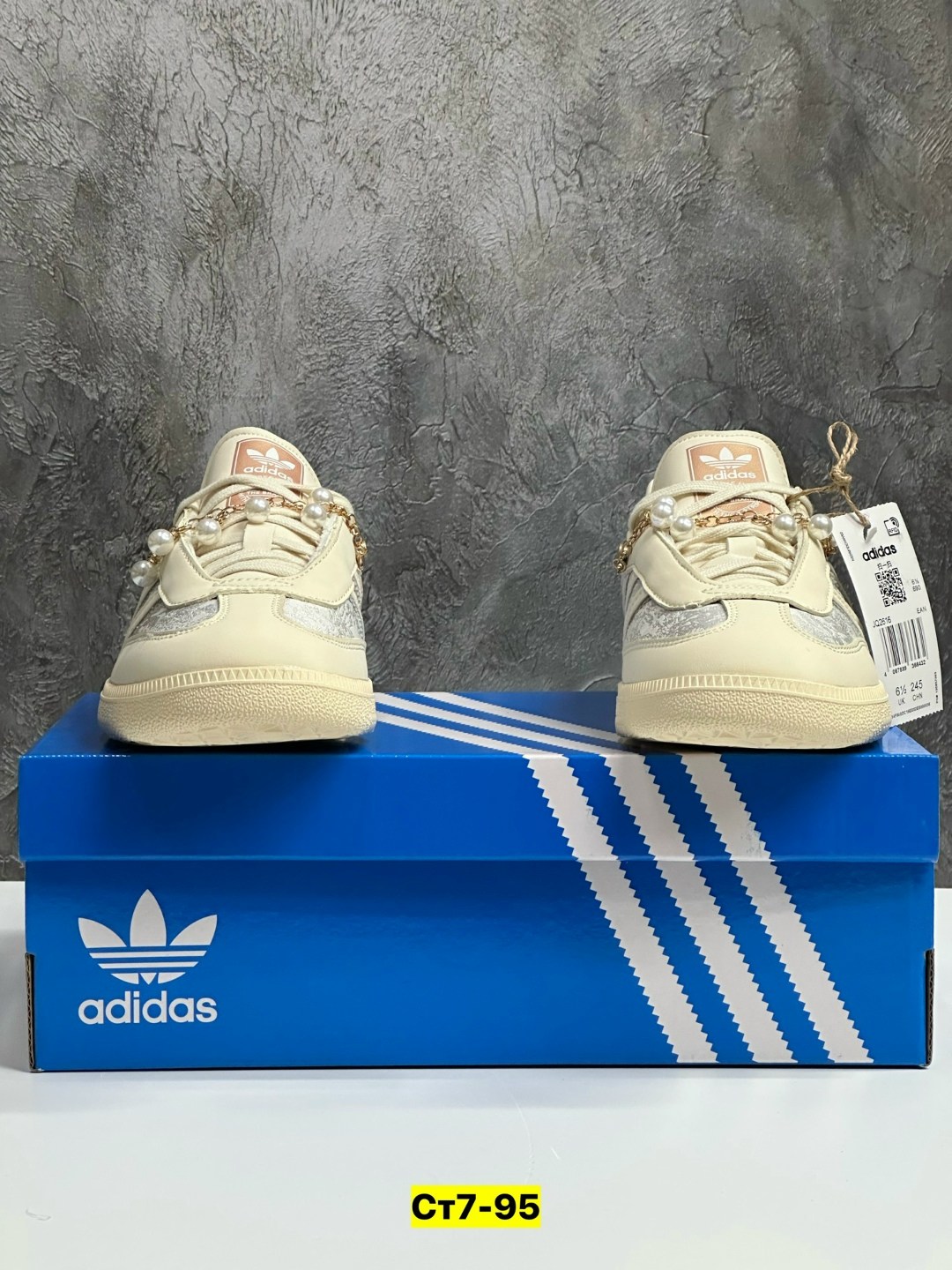 ,кроссовки adidas,кроссовки женские adidas,кеды adidas originals samba og,кроссовки мужские adidas gazelle