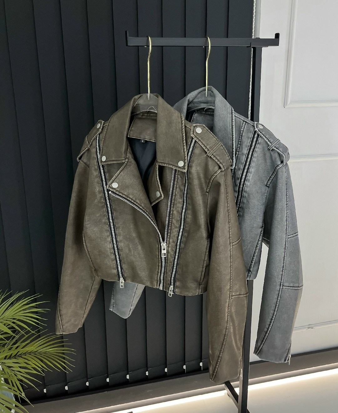 косуха винтажная куртка кожаная oversize серая monyken,куртка кожаная,женская кожаная куртка косуха,косуха,косуха винтажная кожаная куртка серая оверсайз mony