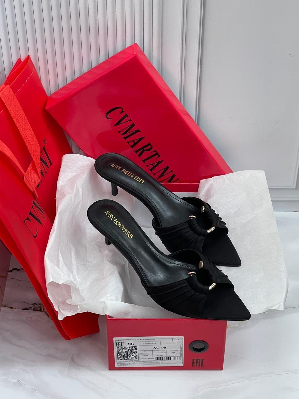 ,мюли женские,мюли на каблуке,туфли yves saint laurent,туфли saint laurent