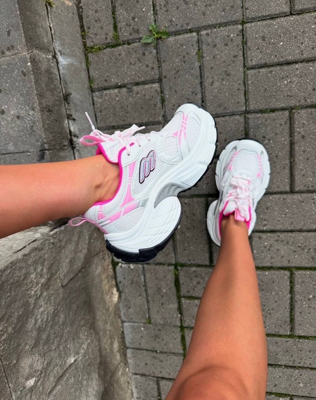 кроссовки женские balenciaga,кроссовки balenciaga,баленсиага кроссовки женские,женские кроссовки balenciaga 3xl серебристые с розовым,кроссовки женские