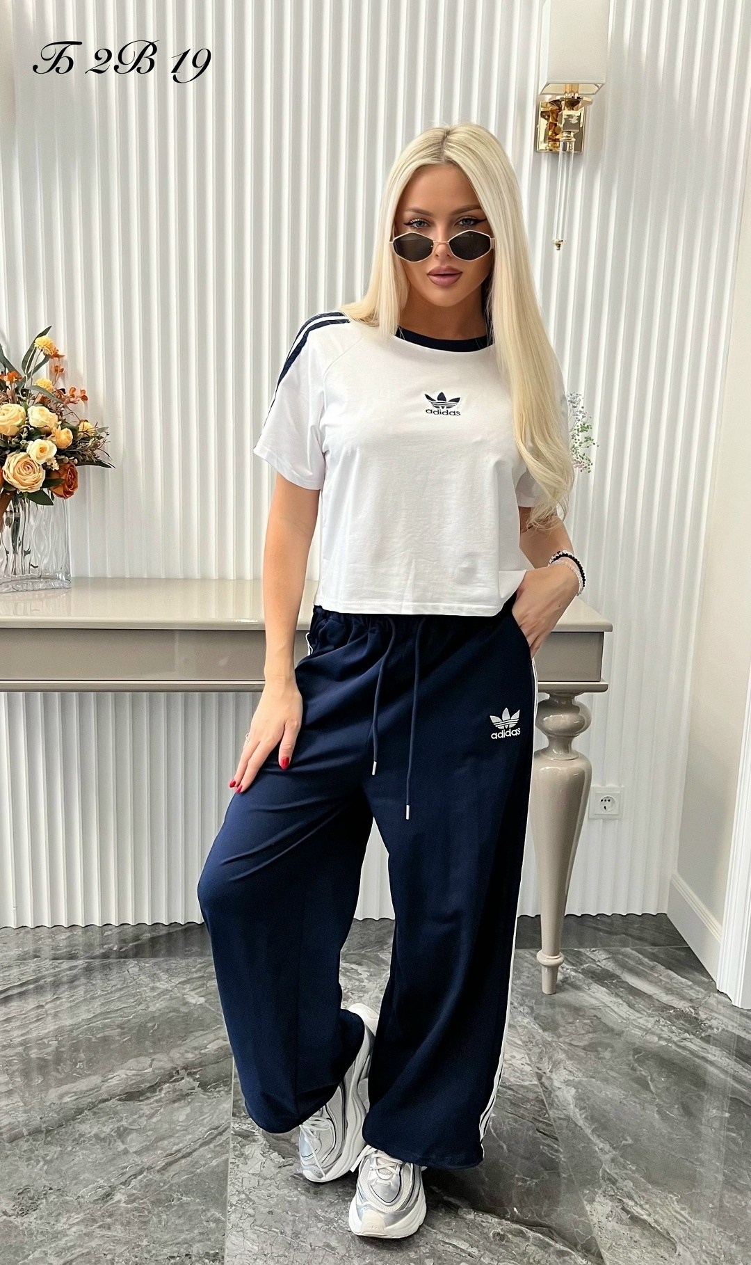 костюм спортивный женский,костюм спортивные женские костюмы,костюм женский,спортивный костюм,костюм женский адидас