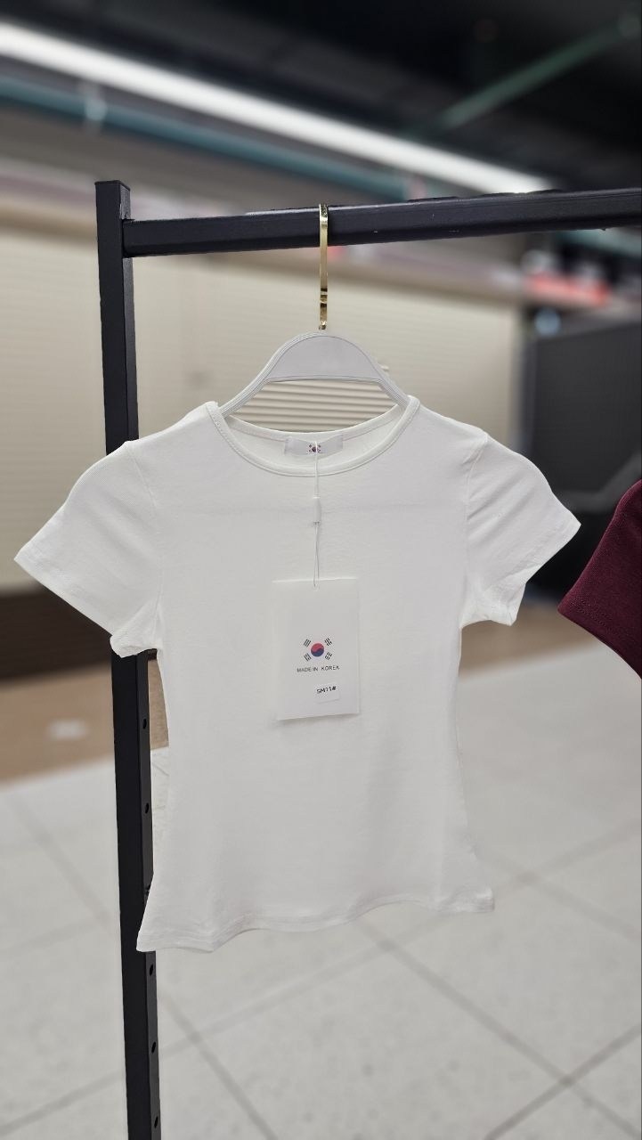 футболки женская,женская базовая футболка,футболки модные,базовая футболка,облегающая футболка женская