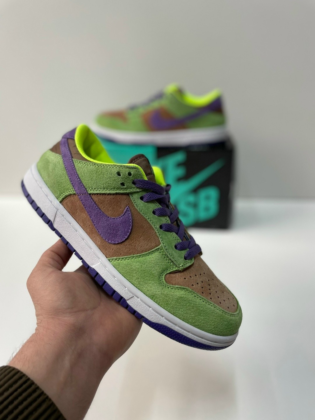 nike dunk low veneer,nike dunk sb low,nike dunk sb low green 2026,nike dunk low sp,nike dunk low